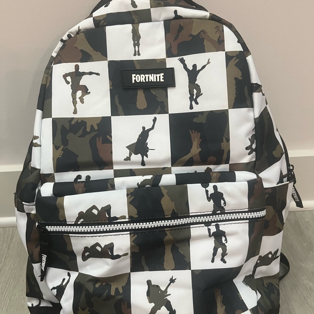 Fortnite Kids Camouflage Backpack and wallet